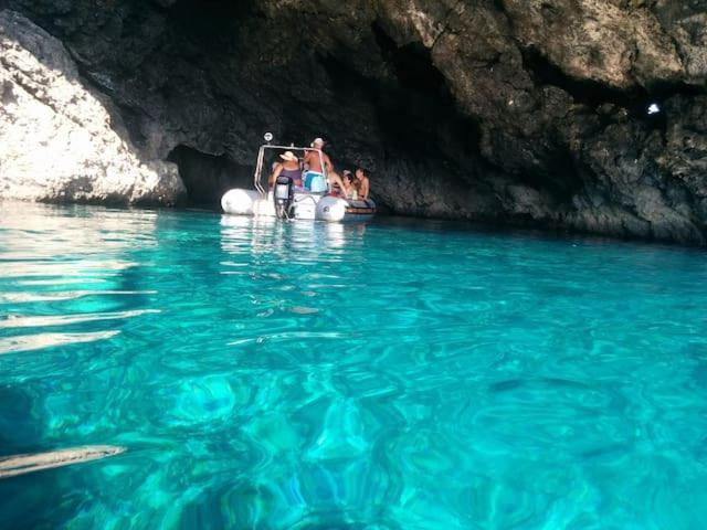 Appartamento Al Centro Di Ustica Isola di Ustica Extérieur photo