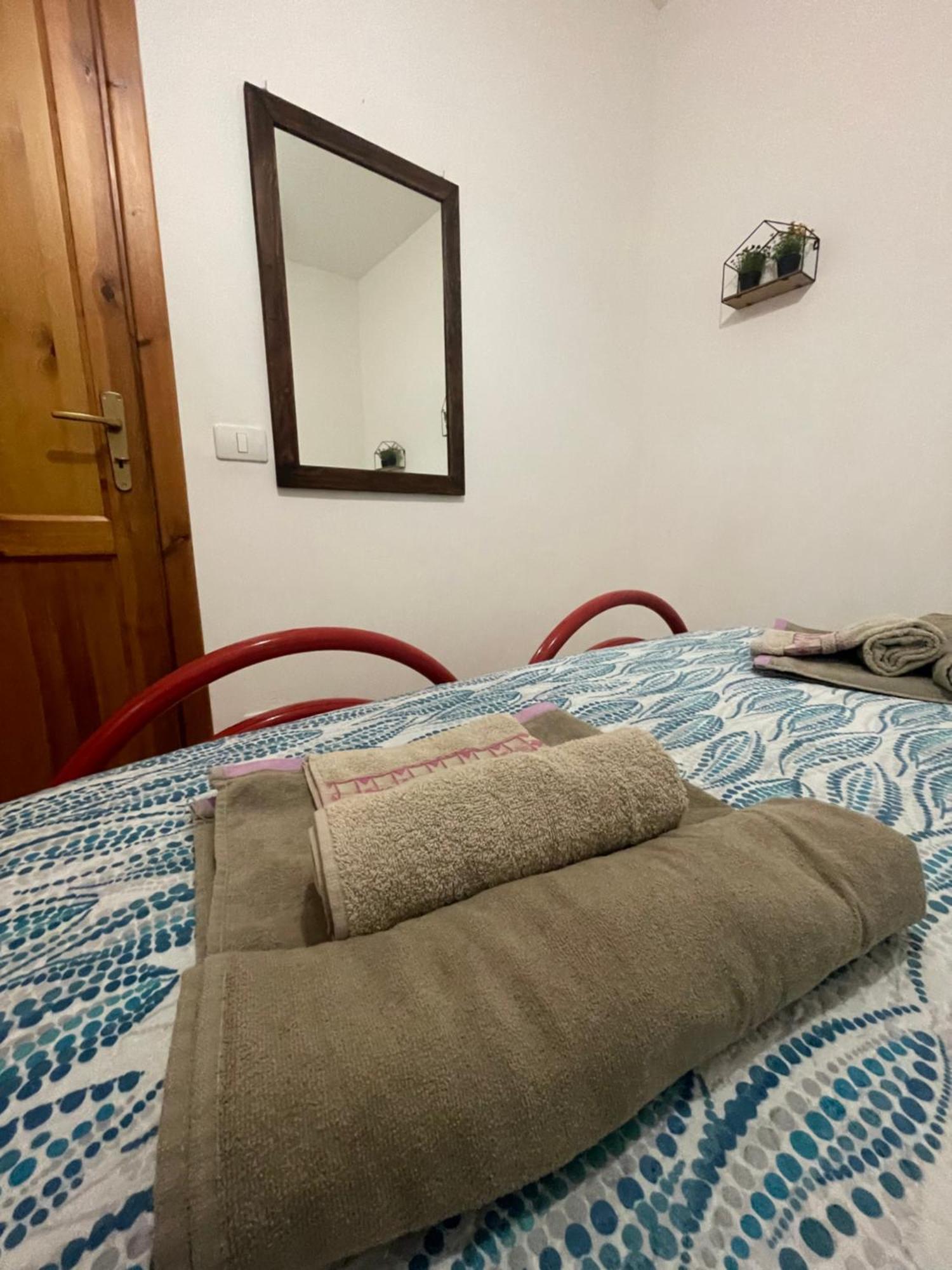 Appartamento Al Centro Di Ustica Isola di Ustica Extérieur photo
